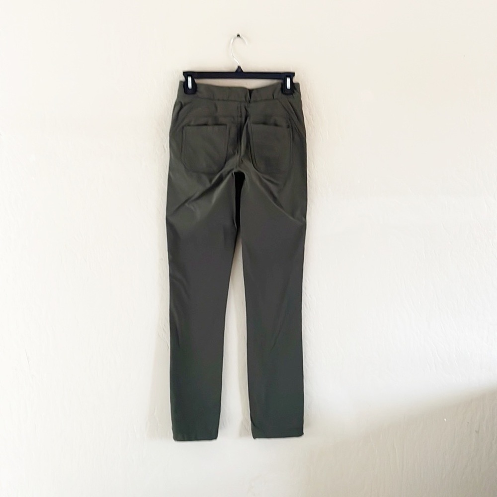 Athleta‎ Wander Trek Tech Softshell Green Pants - Picture 4 of 13